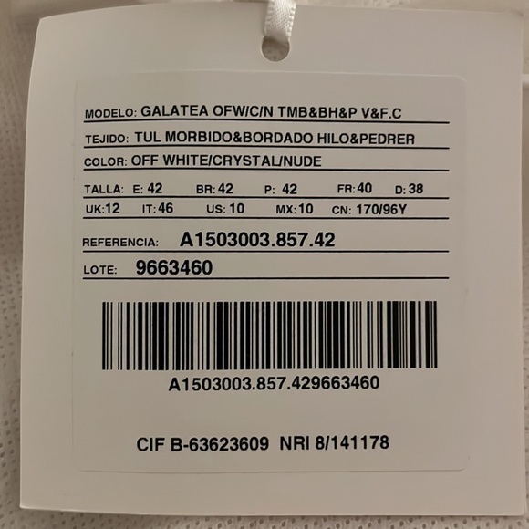 Wedding dress new size 10 - Picture 7 of 7